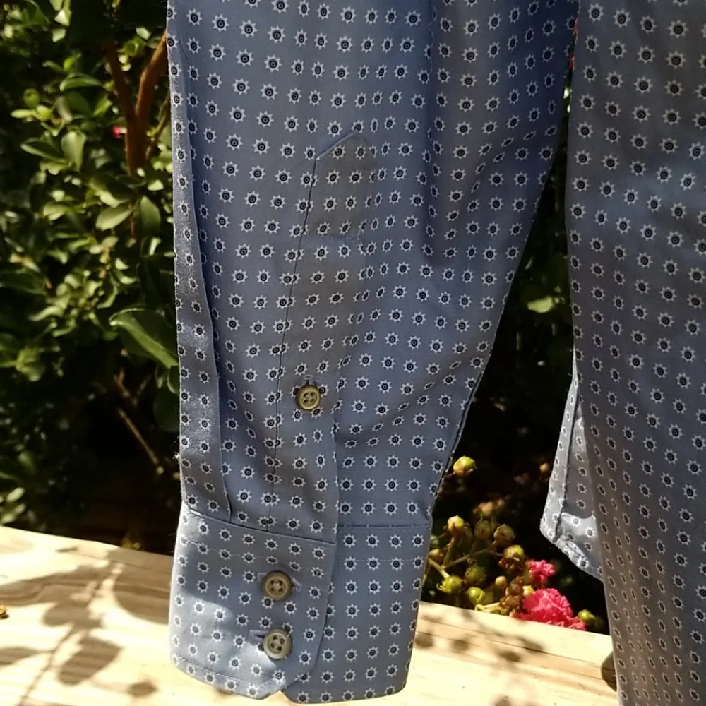 Banana Republic Non Iron Slim Fit Blue Geometric Button Front Shirt Mens Medium